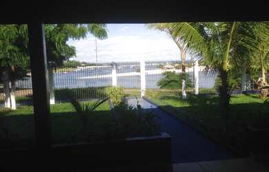 Imagem 1: Casa para Locação por Temporada na Praia de Alter do Chão com vista...