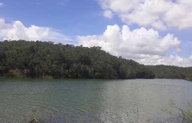 Imagem: O terreno possui 1.000m² de Área e está localizado em Centro