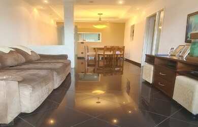 Imagem 2: Andar alto, vista livre, apartamento amplo rico em planejados Campo grande...