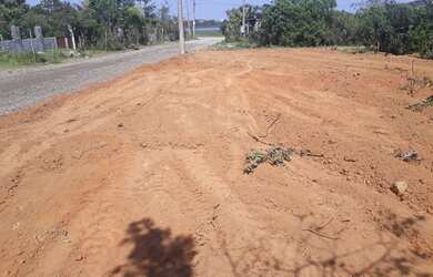Imagem 2: Terreno perto da praia com vista para lagoa - Maricá - RJ