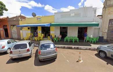 Imagem: A casa possui 2 Dormitórios, 1 Banheiro, 277m² de Área e