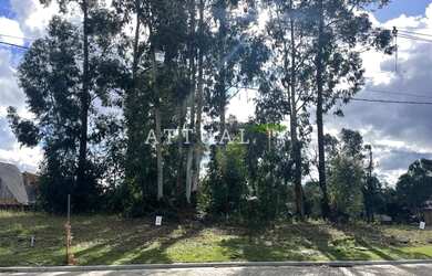 Imagem: O terreno possui 374m² de Área, Imóvel novo e está localizado