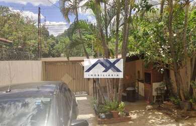 Imagem: A casa possui 3 Dormitórios, 3 Banheiros, 3 Vagas na garagem