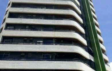 Imagem: O apartamento possui 4 Dormitórios, 5 Banheiros, 2 Vagas na