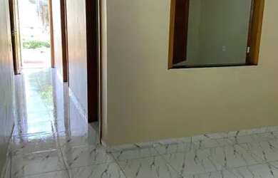 Imagem: A casa possui 2 Dormitórios, 1 Banheiro e está localizado