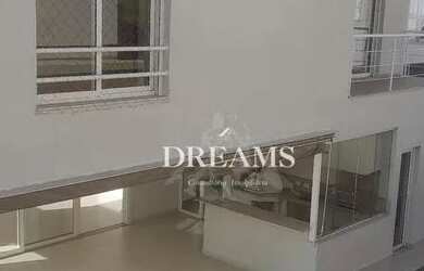 Imagem: A casa em condomínio possui 4 Dormitórios, 5 Banheiros, 5