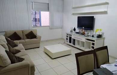 Imagem: O apartamento possui 3 Dormitórios, 2 Banheiros, 1 Vaga na