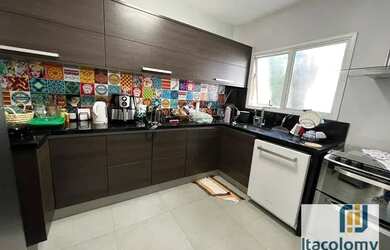 Imagem 10: Casa linda à venda no Residencial Tamboré 4