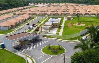 Imagem: A casa em condomínio possui 3 Dormitórios, 2 Banheiros, 2