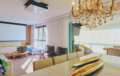 Imagem: O apartamento possui 4 Dormitórios, 5 Banheiros, 222m² de