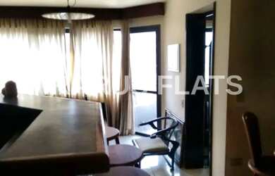 Imagem: O studio possui 1 Dormitório, 1 Banheiro, 1 Vaga na garagem