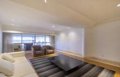 Imagem: O apartamento possui 3 Dormitórios, 5 Banheiros, 2 Vagas na