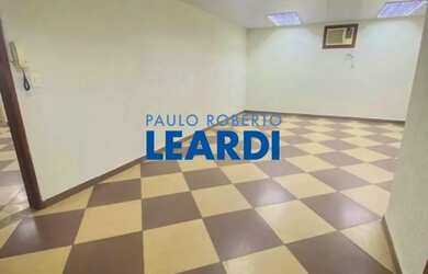 Imagem: O depósito possui 600m² de Área e está localizado em Vila