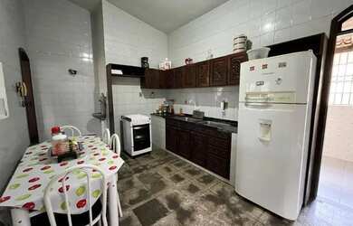 Imagem 3: CASA AMPLA. 141.270m² de Área, 1 Vaga na garageme3 Dormitórios