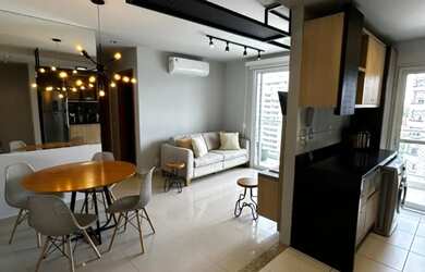 Imagem: O apartamento possui 2 Dormitórios, 2 Banheiros, 2 Vagas na