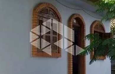 Imagem 10: Casa Localizada Em Rua Asfaltada