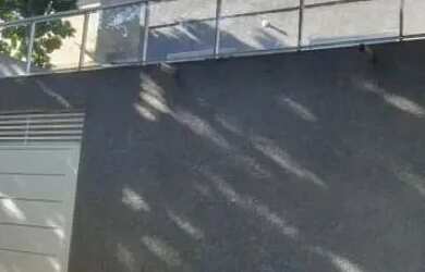 Imagem: A casa possui 5 Dormitórios, 4 Banheiros, 3 Vagas na garagem