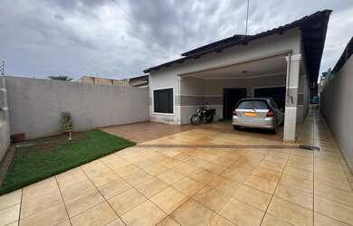 Imagem: A casa em condomínio possui 3 Dormitórios, 4 Banheiros, 4