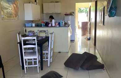 Imagem 4: Casa duplex. Varanda, 120m² de Área, 3 Banheirose4 Dormitórios