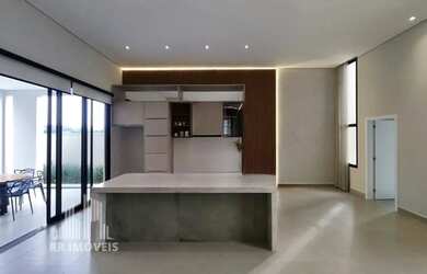 Imagem: A casa em condomínio à venda possui 3 Dormitórios, 5 Banheiros