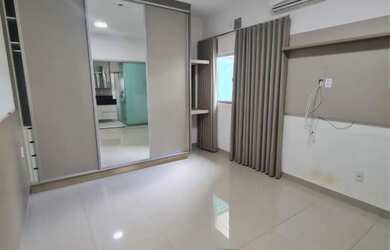 Imagem 2: Ainda disponível : 4 suítes todos com ar (6 banheiros) a casa toda com armários