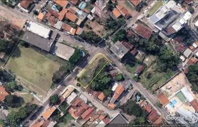 Imagem: O terreno possui 1.093m² de Área e está localizado em Araés