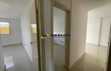 Imagem: O apartamento possui 4 Dormitórios, 2 Banheiros, 2 Vagas na