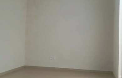 Imagem 16: Casa 3/4 sendo uma suíte,Em Lote 172 m².Próximo Aeroporto