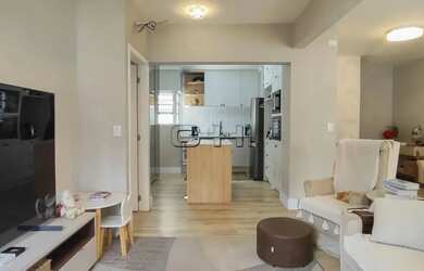 Imagem: O apartamento possui 2 Dormitórios, 2 Banheiros, 1 Vaga na