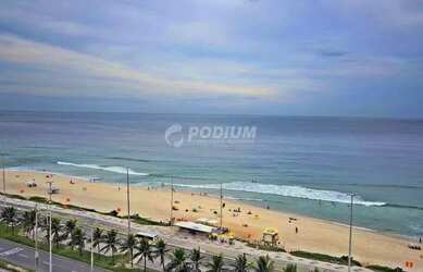 Imagem: O apartamento possui 4 Dormitórios, 4 Banheiros, 2 Vagas na