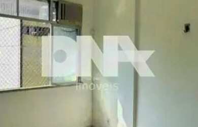 Imagem: O apartamento possui 1 Dormitório, 3 Banheiros, 33m² de Área