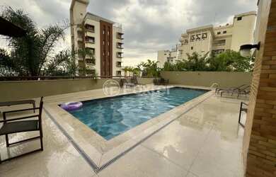 Imagem: O apartamento possui 2 Dormitórios, 2 Banheiros, 3 Vagas na