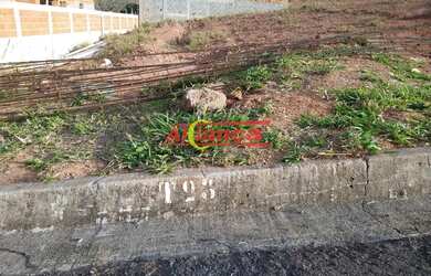 Imagem: O terreno possui 300m² de Área e está localizado em Laranja