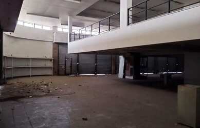 Imagem: O depósito possui 1.800m² de Área e está localizado em