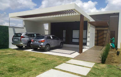 Imagem: A casa em condomínio possui 3 Dormitórios, 4 Banheiros, 3