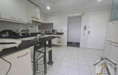 Imagem 8: Andar alto, vista livre, apartamento amplo rico em planejados Campo grande...