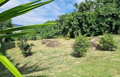 Imagem: O terreno possui 750m² de Área e Vista para o mar e está