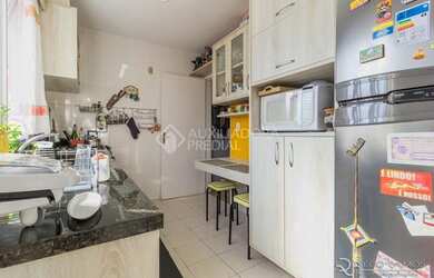 Imagem 12: PORTO ALEGRE - Apartamento Padrão - Nonoai