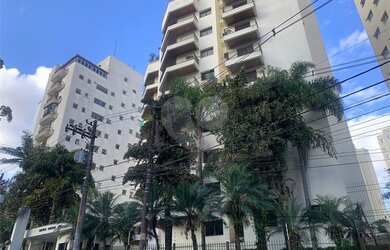 Imagem: O apartamento na cobertura possui 4 Dormitórios, 5 Banheiros