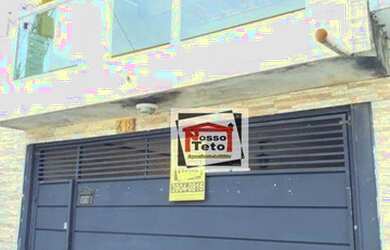 Imagem: A casa possui 3 Dormitórios, 3 Banheiros, 2 Vagas na garagem