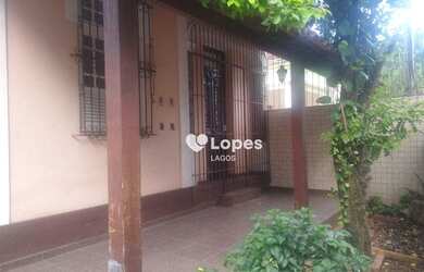 Imagem: A casa possui 3 Dormitórios, 3 Banheiros, 3 Vagas na garagem