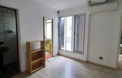 Imagem: A kitnet possui 1 Banheiro, 30m² de Área e está localizado