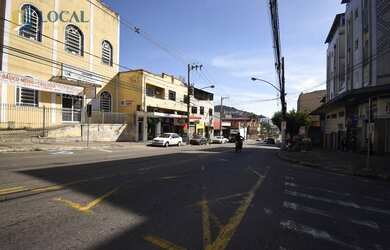 Imagem: O apartamento possui 3 Dormitórios, 2 Banheiros, 1 Vaga na