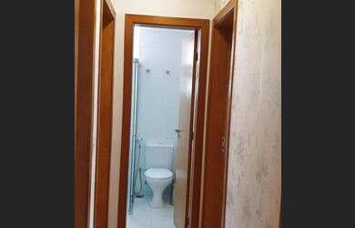 Imagem: O apartamento possui 3 Dormitórios, 2 Banheiros, 2 Vagas na