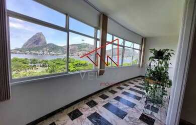 Imagem 1: 4 quartos, varandão, 2 vagas e vista 180º deslumbrante Aterro Flamengo