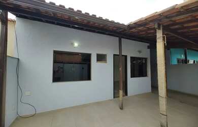 Imagem: A casa em condomínio possui 2 Dormitórios, 1 Banheiro, 2 Vagas