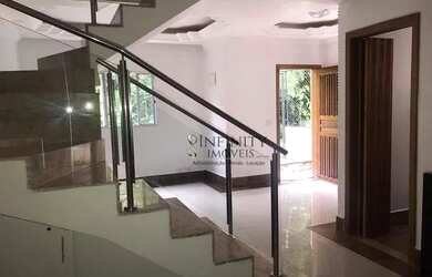 Imagem: A casa em condomínio possui 3 Dormitórios, 3 Banheiros, 2