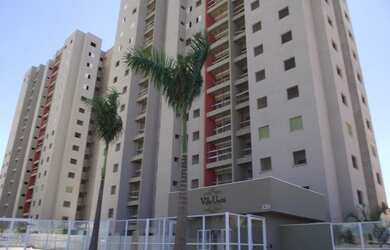 Imagem: O apartamento possui 3 Dormitórios, 1 Banheiro, 1 Vaga na garagem