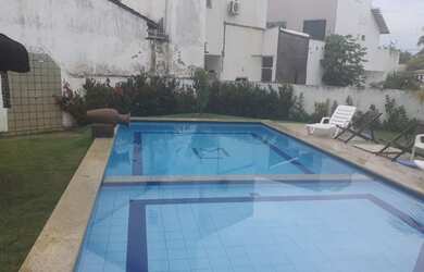 Imagem: A casa possui 3 Dormitórios, 4 Banheiros, 4 Vagas na garagem