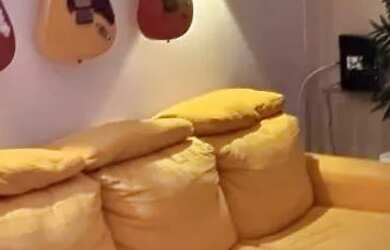 Imagem: O apartamento possui 1 Dormitório, 1 Banheiro, 1 Vaga na garagem